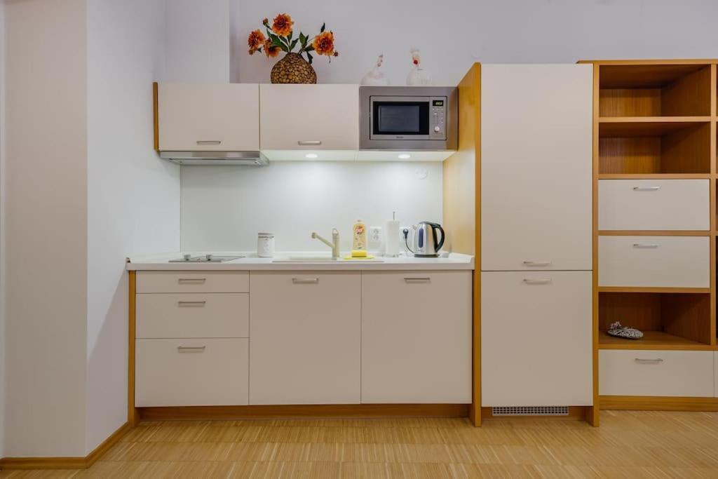 Deluxe Suite In Prime Location Prague Exterior photo