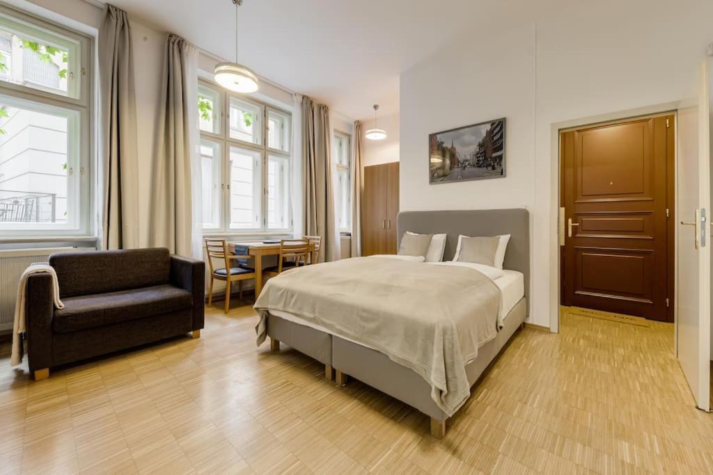 Deluxe Suite In Prime Location Prague Exterior photo