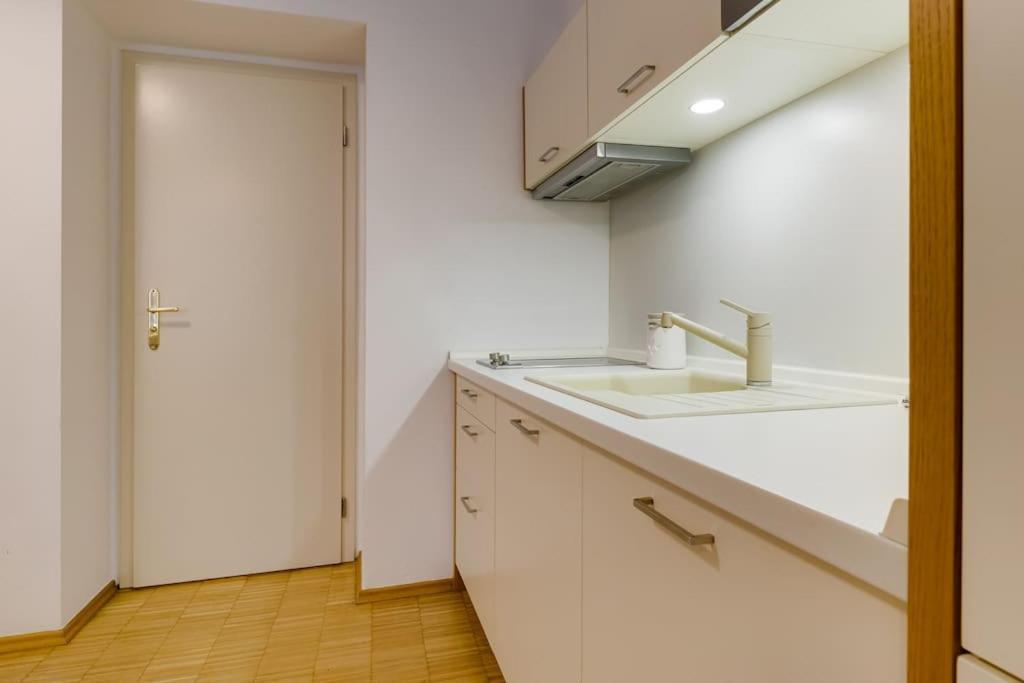 Deluxe Suite In Prime Location Prague Exterior photo