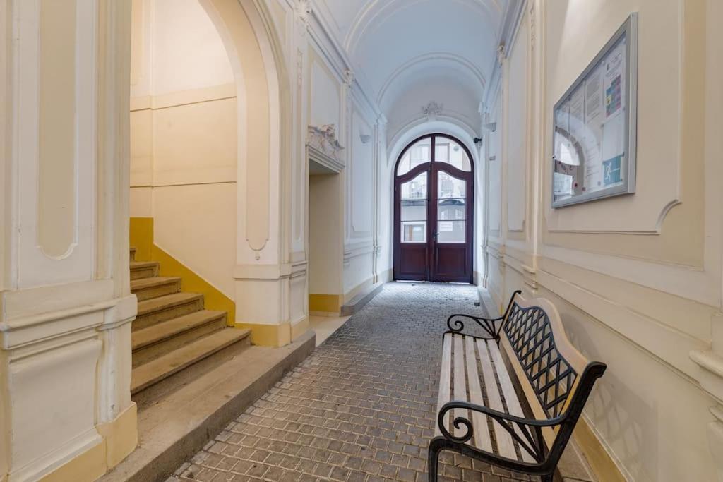 Deluxe Suite In Prime Location Prague Exterior photo